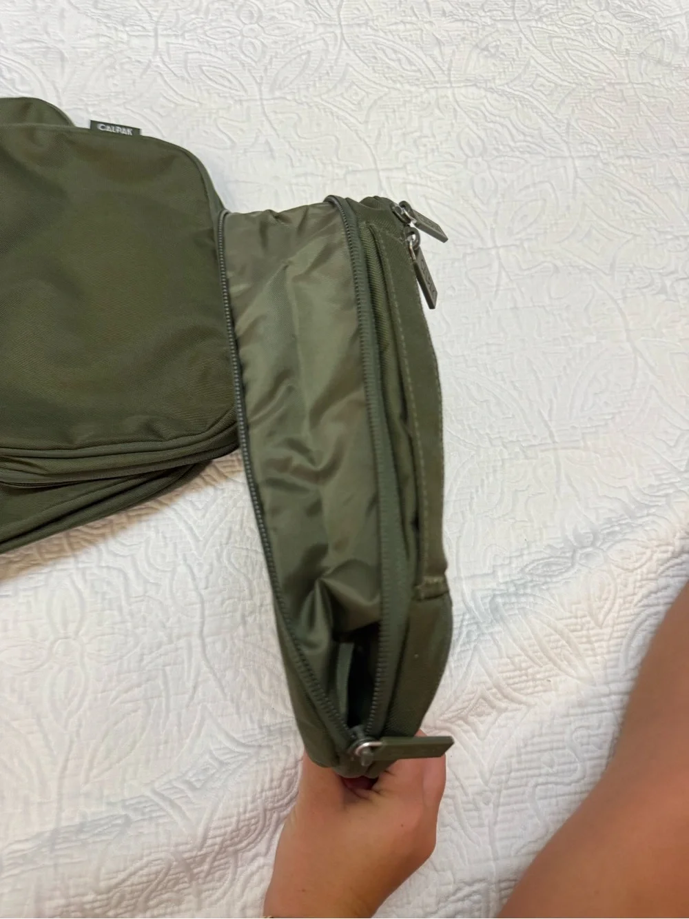 Set of 4 Olive Green Packing Cubes